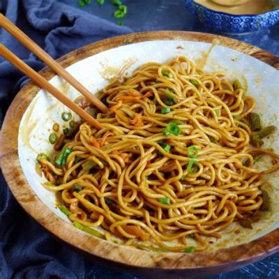  Xiangyang Re Gan Mian: Czy Znasz To Umami Wzbogacone O Ostry Posmak Chili?