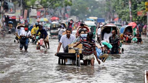 中国 洪水 現在: 自然と人間の共存を考える