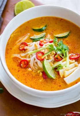  Laksa Penang - Zupa kremowa z aromatycznym curry i chrupiącym dodatkiem? Tak! Proszę więcej!